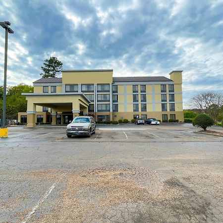 Hotel Oyo Townhouse Jackson - Ridgeland Exterior foto